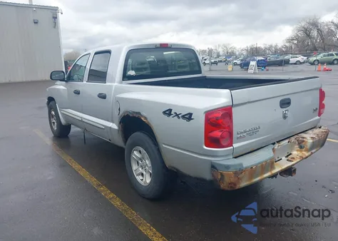 2005 Dodge Dakota Slt z USA, uszkodzony, nr VIN 1D7HW48N65S295857